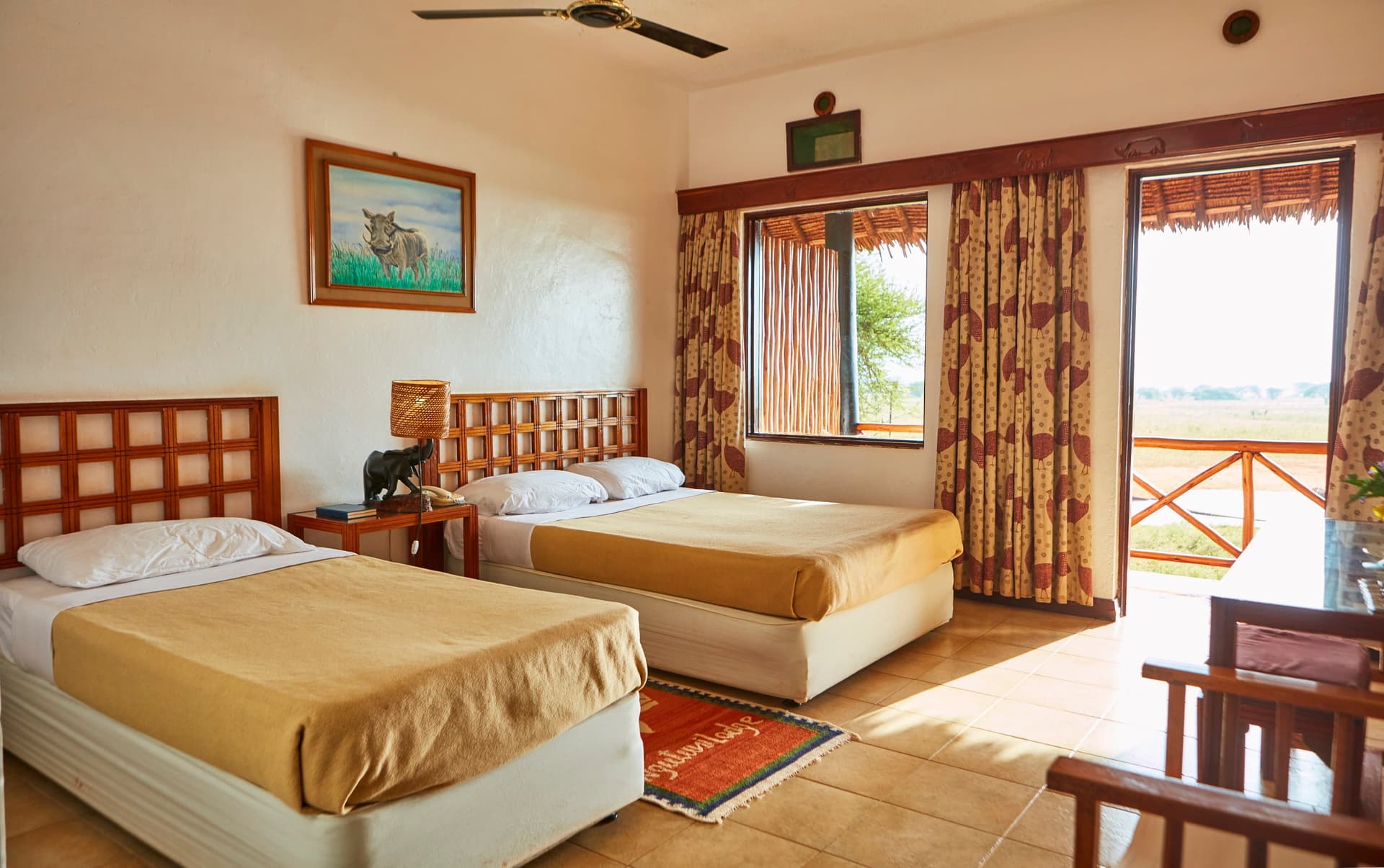 Ngutuni Lodge — safari photo 4