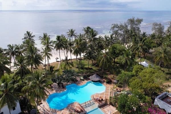 Serena Beach Resort — safari photo 2