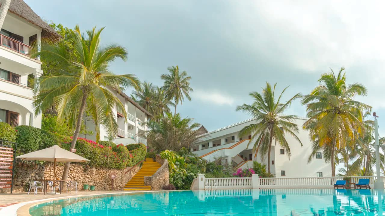 Voyager Beach Resort