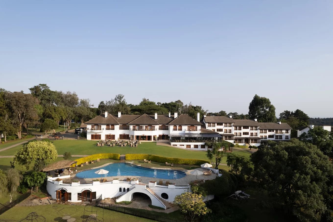 Fairmont Mount Kenya Safari Club — safari photo 4