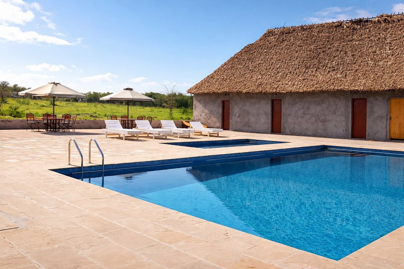 Endeem Mara Resort — safari photo 2
