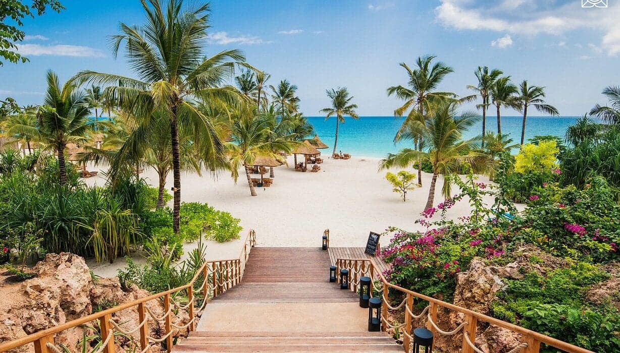 8-Day Ultra-Luxury Tanzania Safari and Zanzibar Beach Escape
