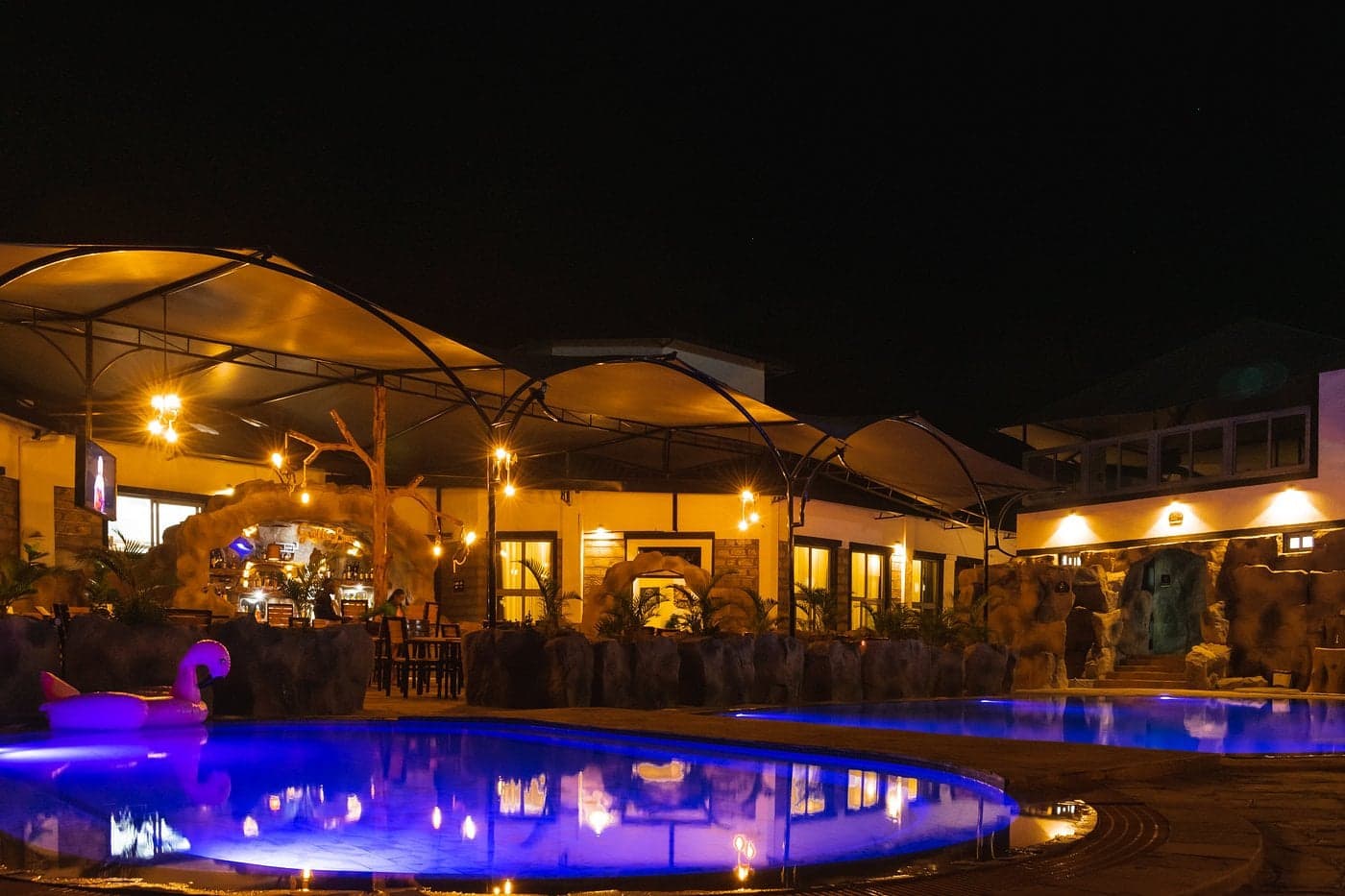 Avian Court Hotel